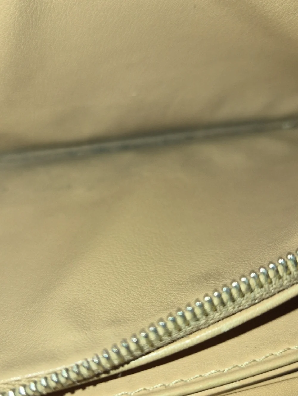 Authentic Vernis Embossed Zip Wallet in Tan - Picture 7 of 10